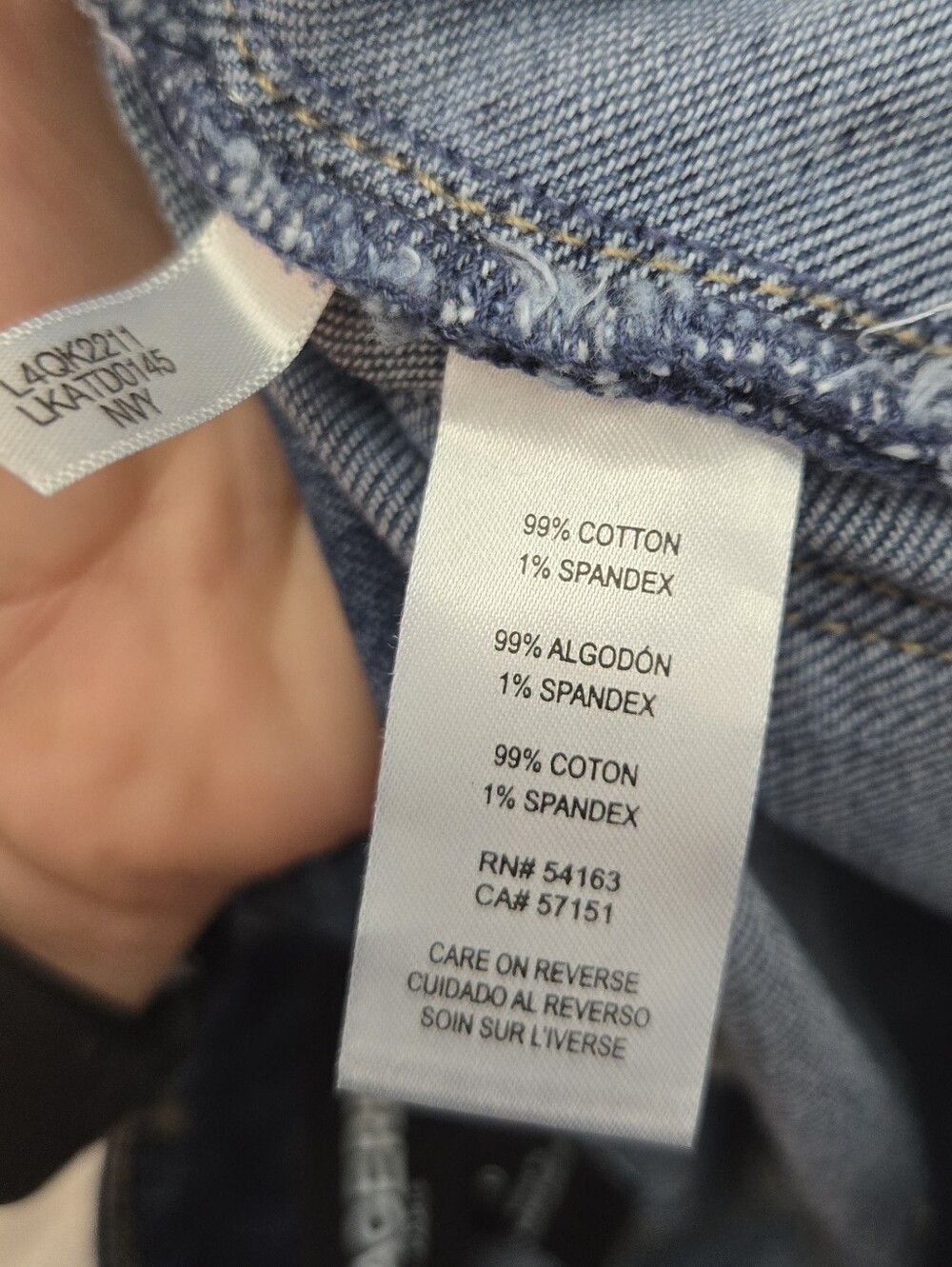 Karl Lagerfeld Women's Wide Leg Jeans Cropped With Logo On Hem Sz 0 - Picture 6 of 12